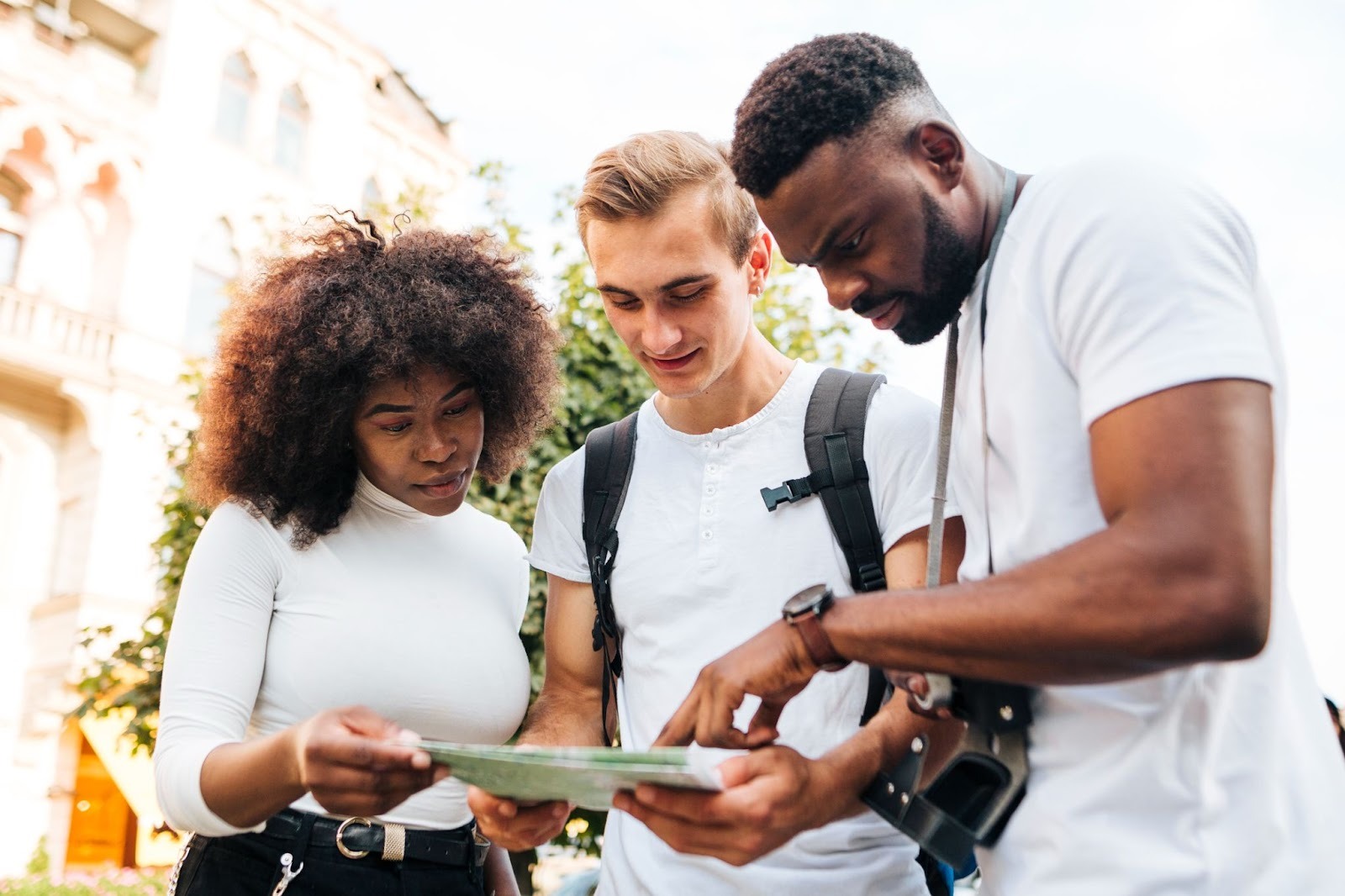 Why Booking with Kenya Local Tour Agents Gives You a Personalized Safari