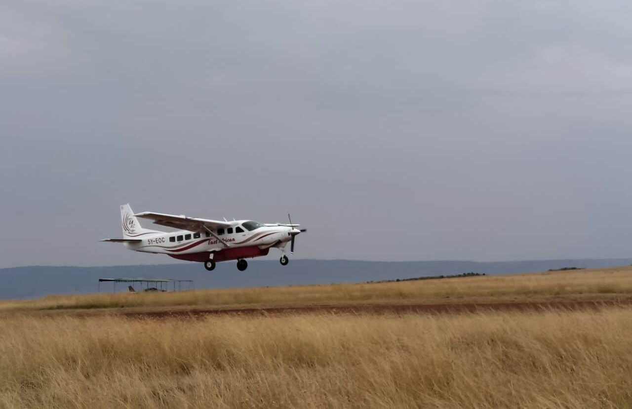 Scheduled flight from Nairobi into the Masai Mara