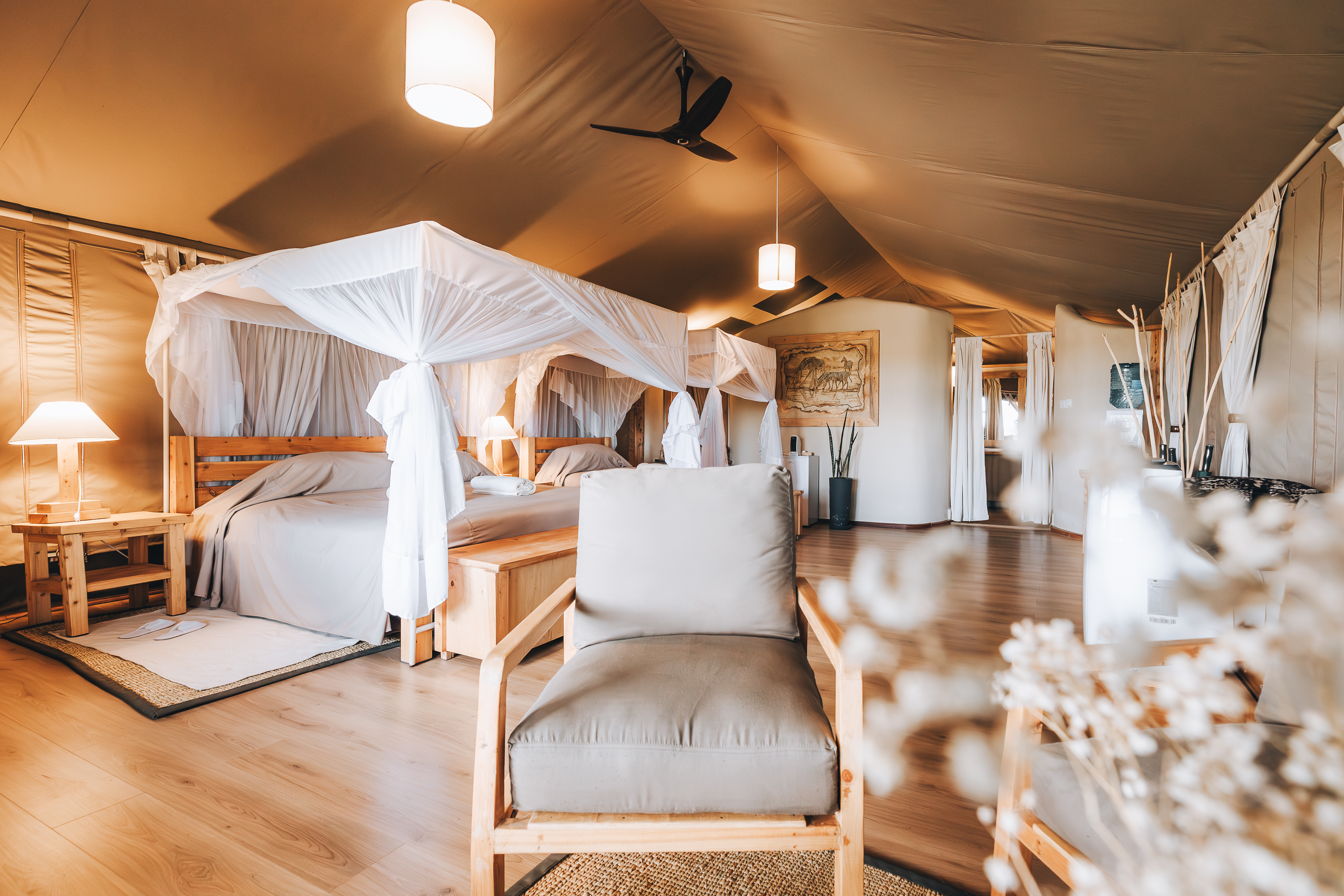 Luxury tented safari experience, Kenya. Photo: Kim Paffen